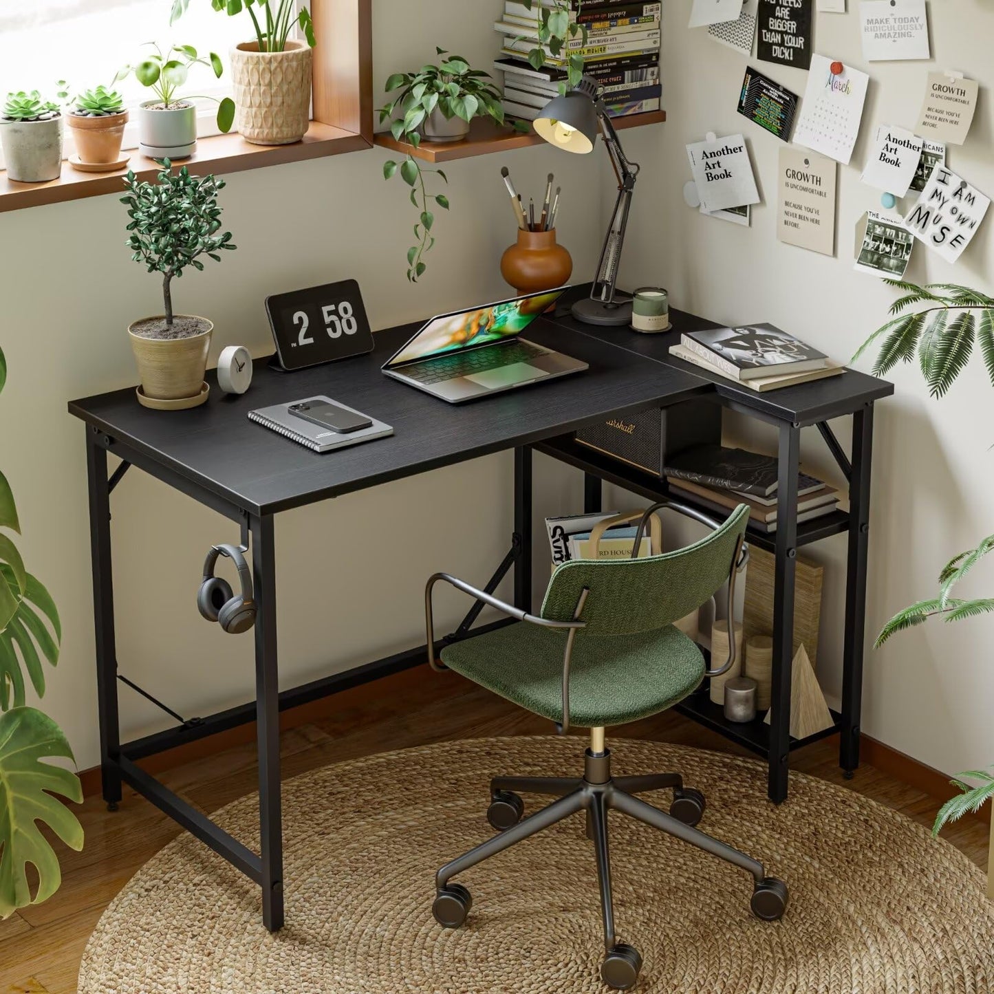 DOMSHOCT Escritorio para juegos en forma de L de 120 x 70 cm con tomas de corriente, pequeña mesa esquinera para computadora con grandes estantes de almacenamiento reversibles, estación de trabajo